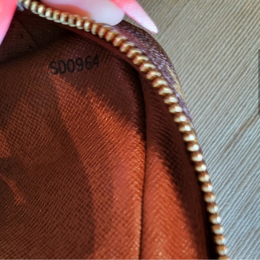 Louis Vuitton Jeune Fille GM - Picture 5 of 8